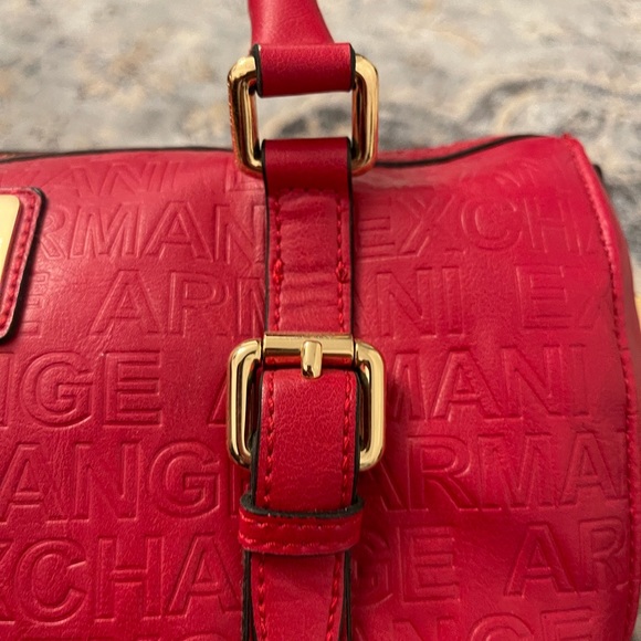 Red Armani exchange bag - Picture 2 of 7